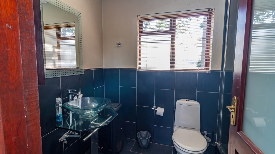 5 Bedroom Property for Sale in White River Estates Mpumalanga