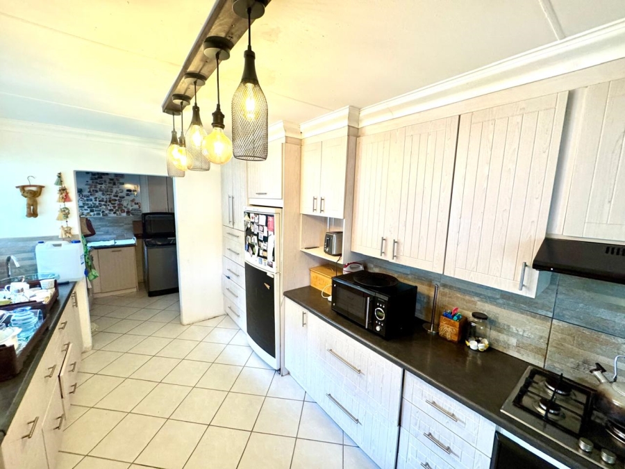 3 Bedroom Property for Sale in Secunda Mpumalanga