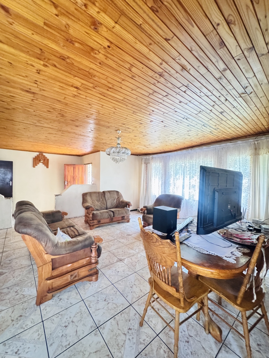 3 Bedroom Property for Sale in Witbank Ext 8 Mpumalanga
