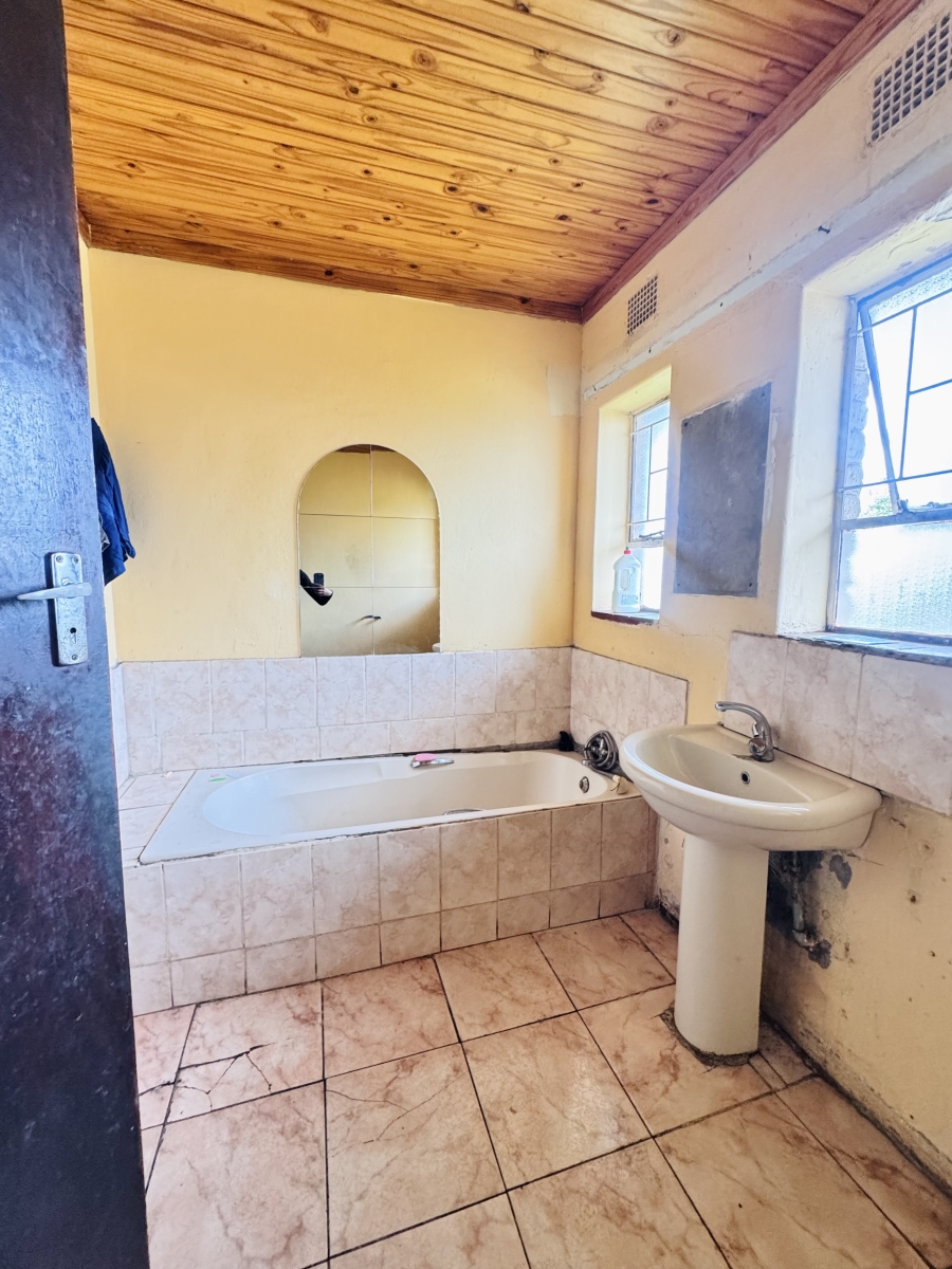 3 Bedroom Property for Sale in Witbank Ext 8 Mpumalanga