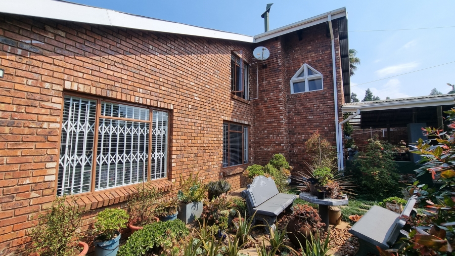 4 Bedroom Property for Sale in Graskop Mpumalanga