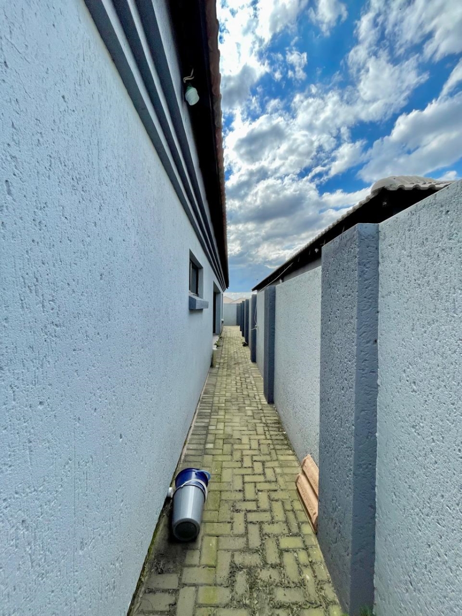 3 Bedroom Property for Sale in Secunda Mpumalanga