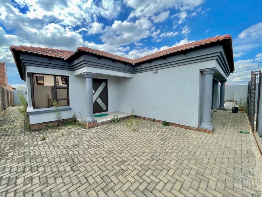 3 Bedroom Property for Sale in Secunda Mpumalanga