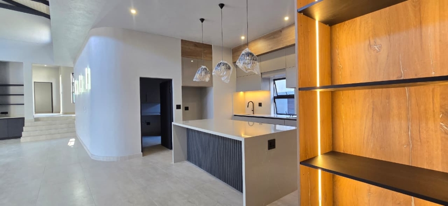 4 Bedroom Property for Sale in The Rest Nature Estate Mpumalanga