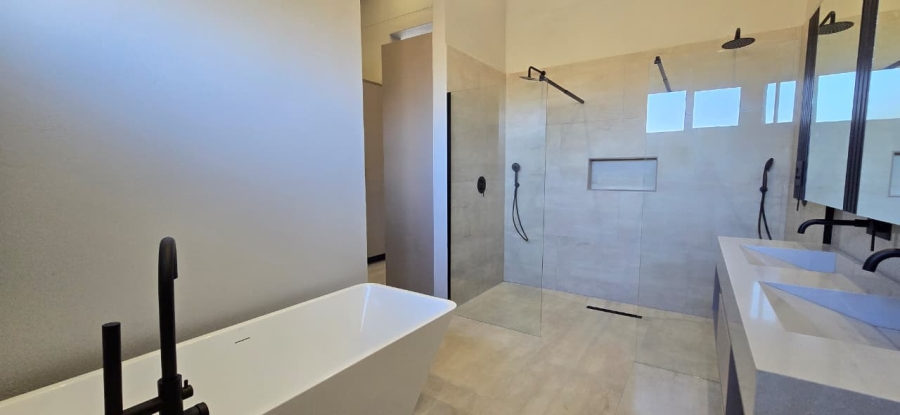 4 Bedroom Property for Sale in The Rest Nature Estate Mpumalanga