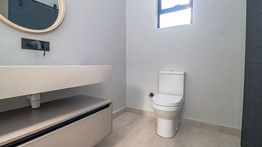 4 Bedroom Property for Sale in The Rest Nature Estate Mpumalanga