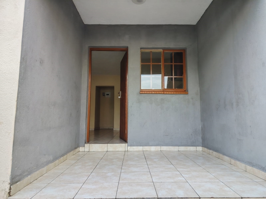 To Let 2 Bedroom Property for Rent in Hazyview Mpumalanga
