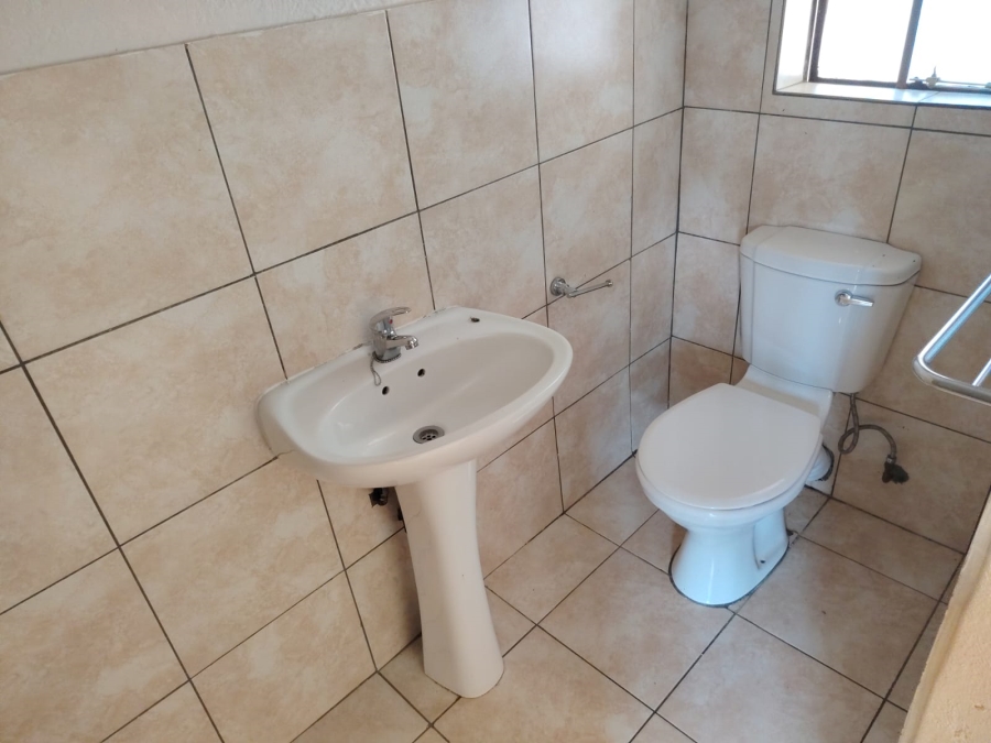 To Let 2 Bedroom Property for Rent in Hazyview Mpumalanga