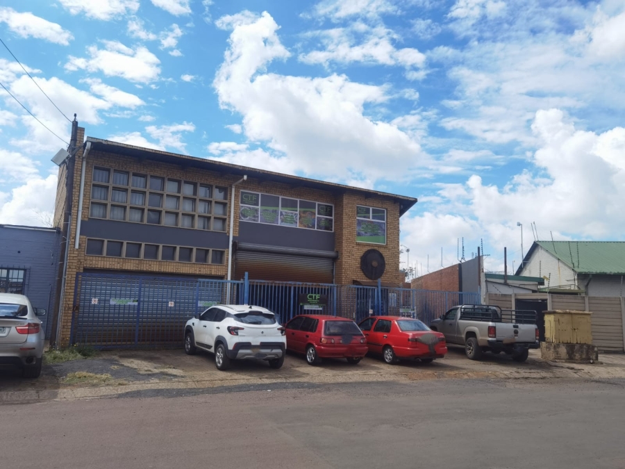 Commercial Property for Sale in Witbank Ext 8 Mpumalanga
