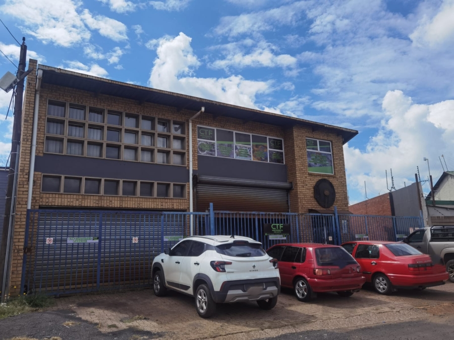 Commercial Property for Sale in Witbank Ext 8 Mpumalanga