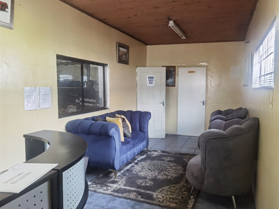 Commercial Property for Sale in Witbank Ext 8 Mpumalanga