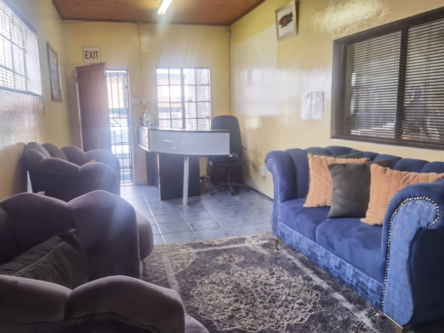 Commercial Property for Sale in Witbank Ext 8 Mpumalanga