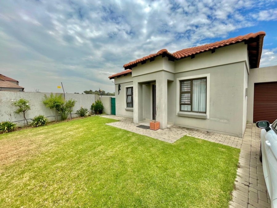 2 Bedroom Property for Sale in Terra Nova Mpumalanga