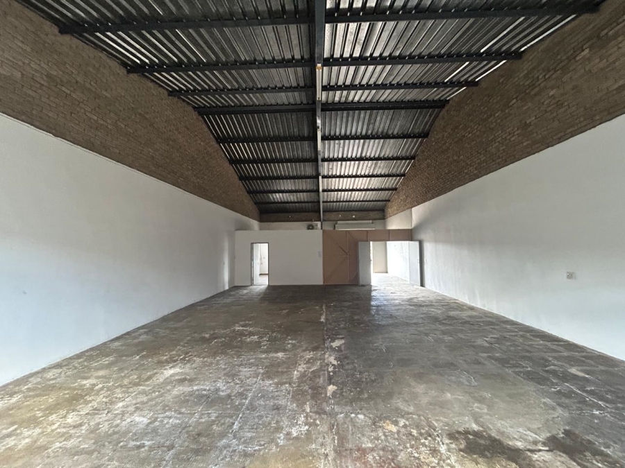 To Let Commercial Property for Rent in White River Mpumalanga