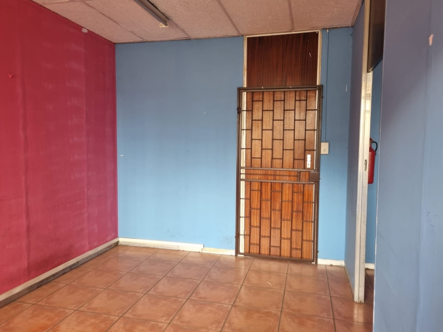 To Let Commercial Property for Rent in Nelspruit Mpumalanga