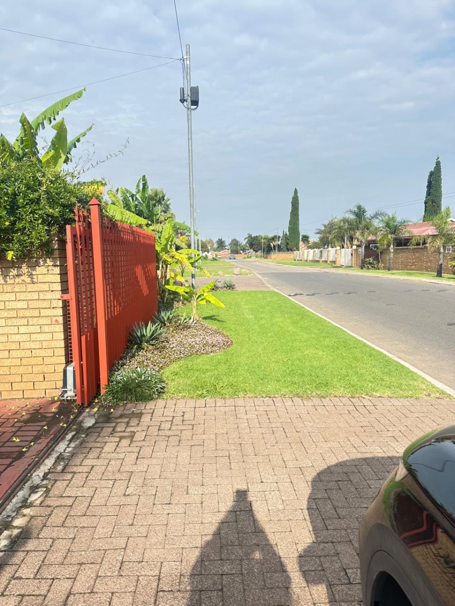 3 Bedroom Property for Sale in Reyno Ridge Mpumalanga
