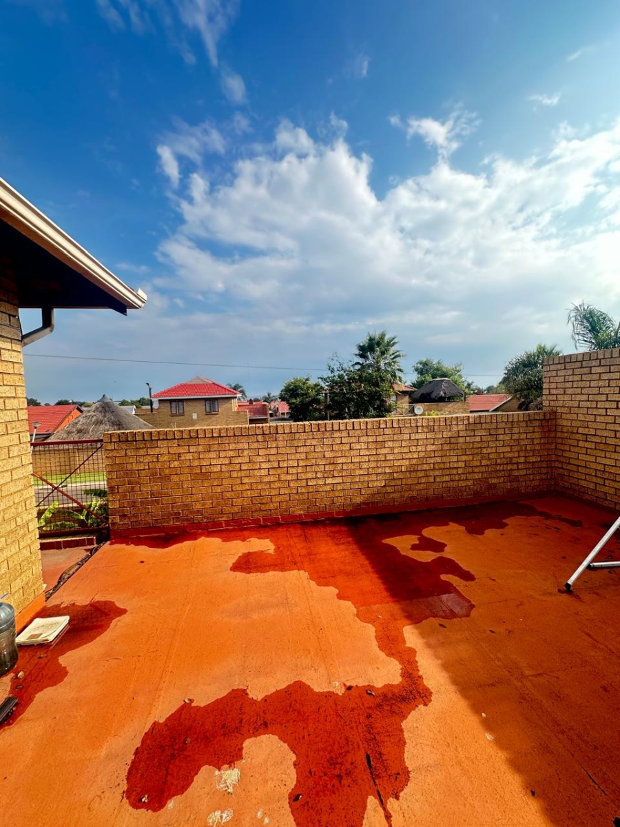 3 Bedroom Property for Sale in Reyno Ridge Mpumalanga