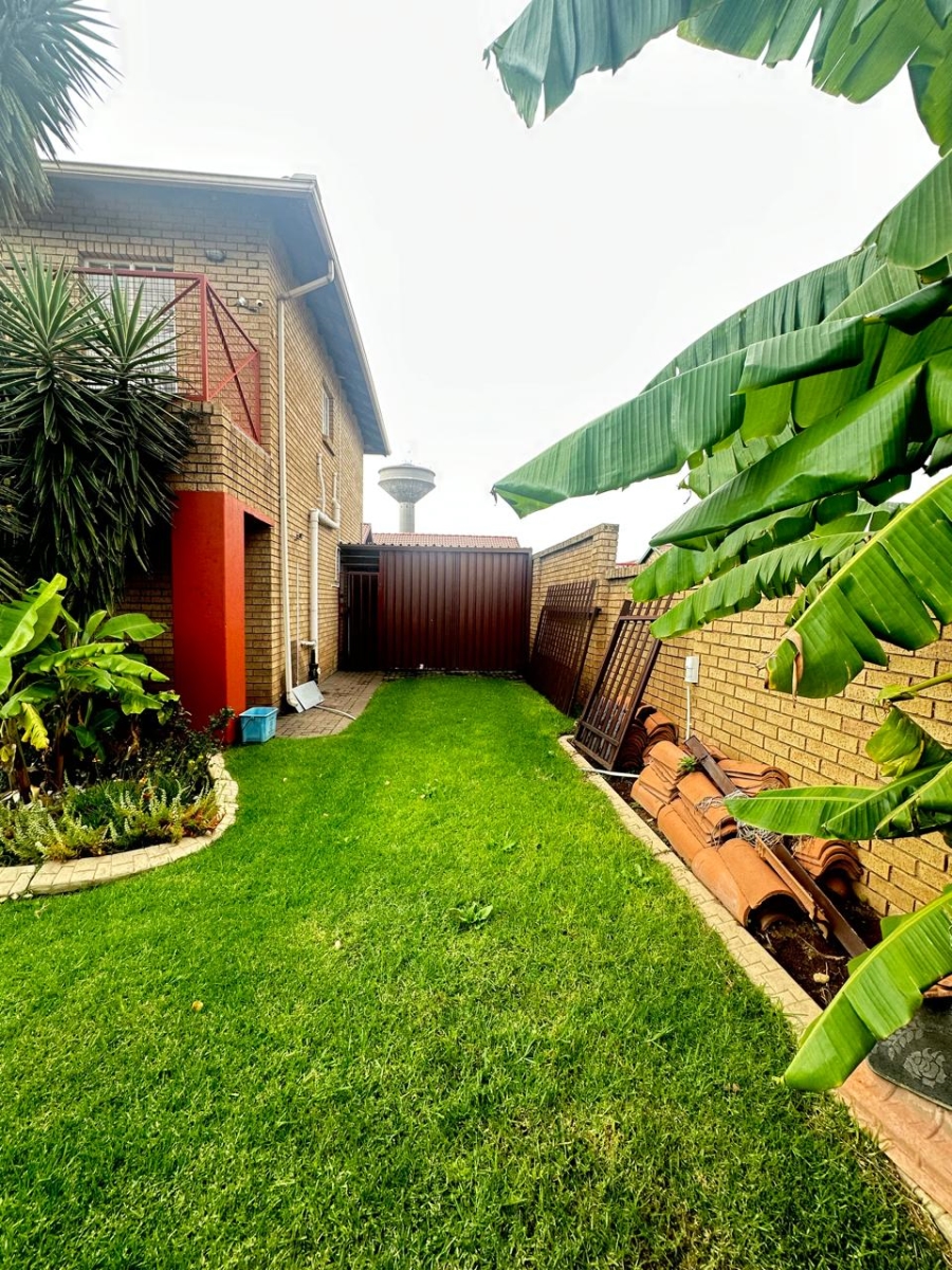 3 Bedroom Property for Sale in Reyno Ridge Mpumalanga