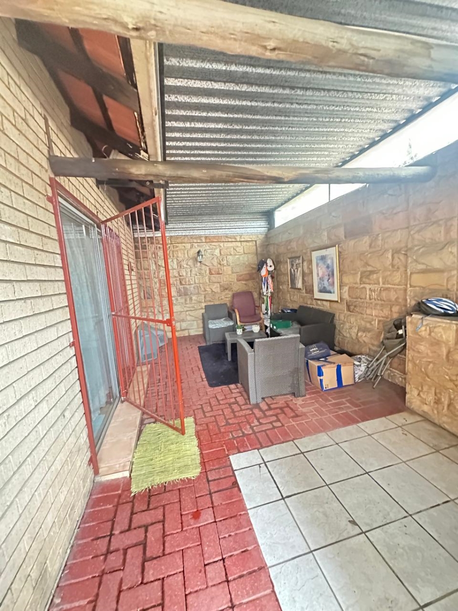 3 Bedroom Property for Sale in Reyno Ridge Mpumalanga