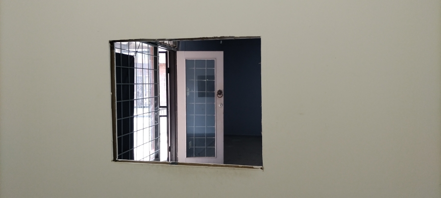 To Let Commercial Property for Rent in Sonheuwel Mpumalanga