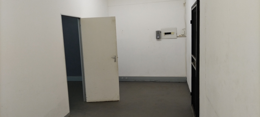 To Let Commercial Property for Rent in Sonheuwel Mpumalanga