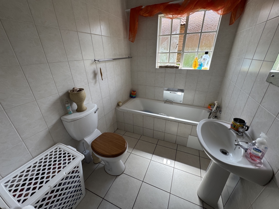 2 Bedroom Property for Sale in Reyno Ridge Mpumalanga