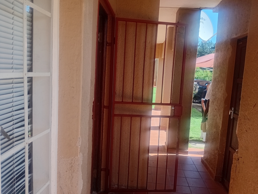 2 Bedroom Property for Sale in Orchard View Mpumalanga