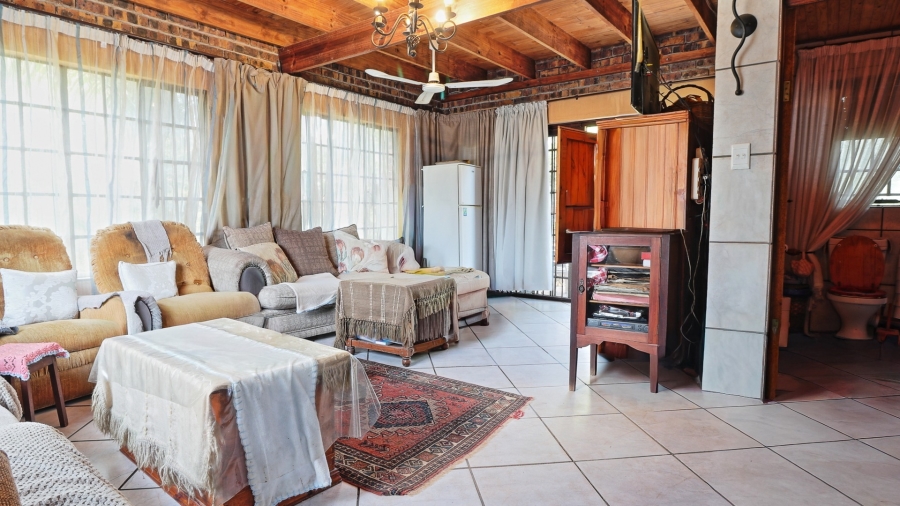 3 Bedroom Property for Sale in Marloth Park Mpumalanga