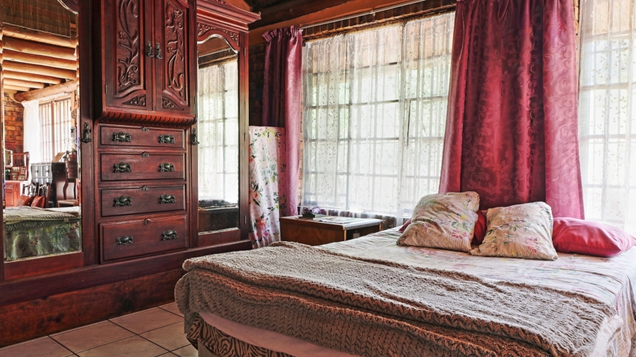 3 Bedroom Property for Sale in Marloth Park Mpumalanga