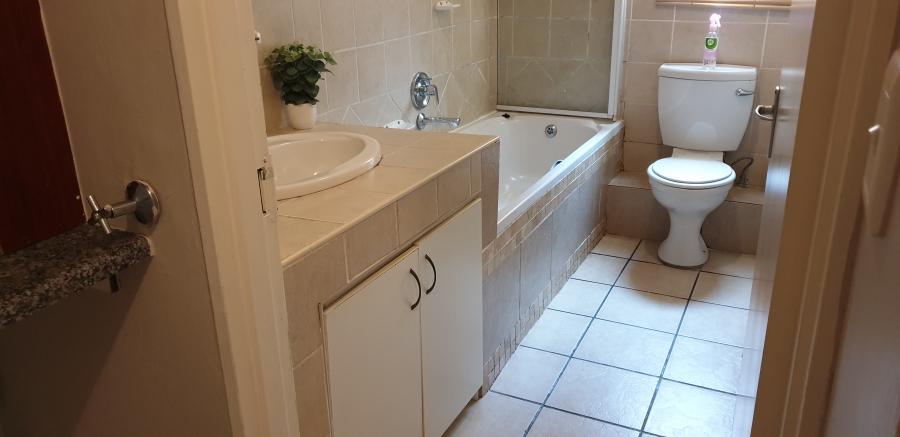 To Let 1 Bedroom Property for Rent in Nelspruit Mpumalanga