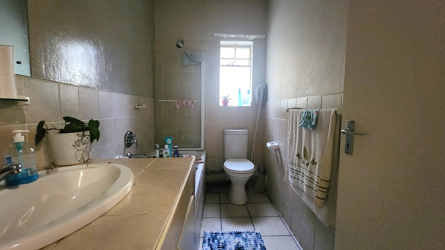 To Let 1 Bedroom Property for Rent in Nelspruit Mpumalanga