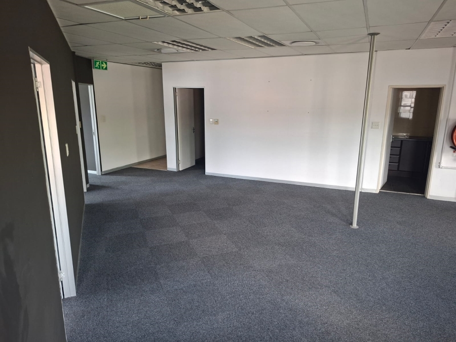 To Let Commercial Property for Rent in Sonheuwel Mpumalanga