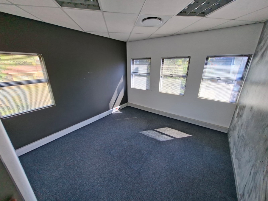 To Let Commercial Property for Rent in Sonheuwel Mpumalanga