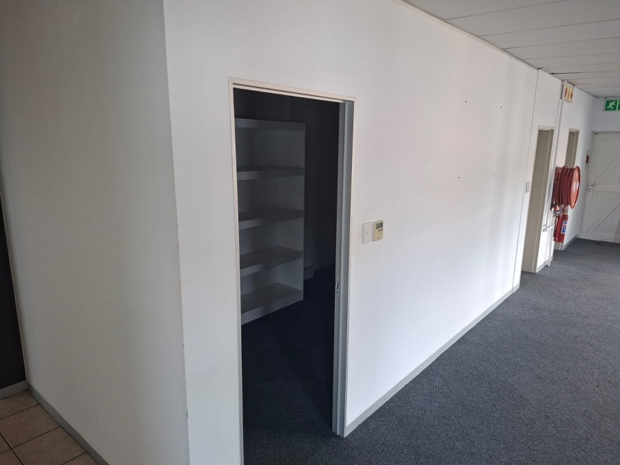 To Let Commercial Property for Rent in Sonheuwel Mpumalanga