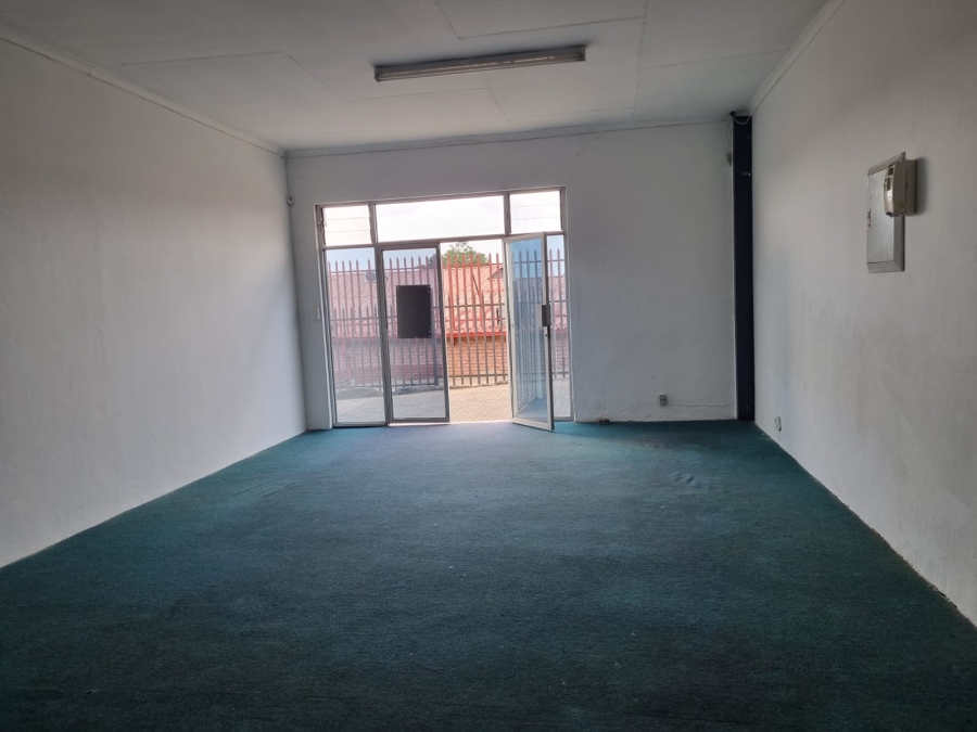 To Let Commercial Property for Rent in White River Mpumalanga