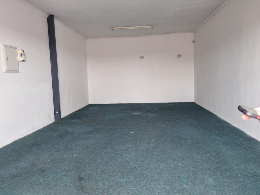 To Let Commercial Property for Rent in White River Mpumalanga