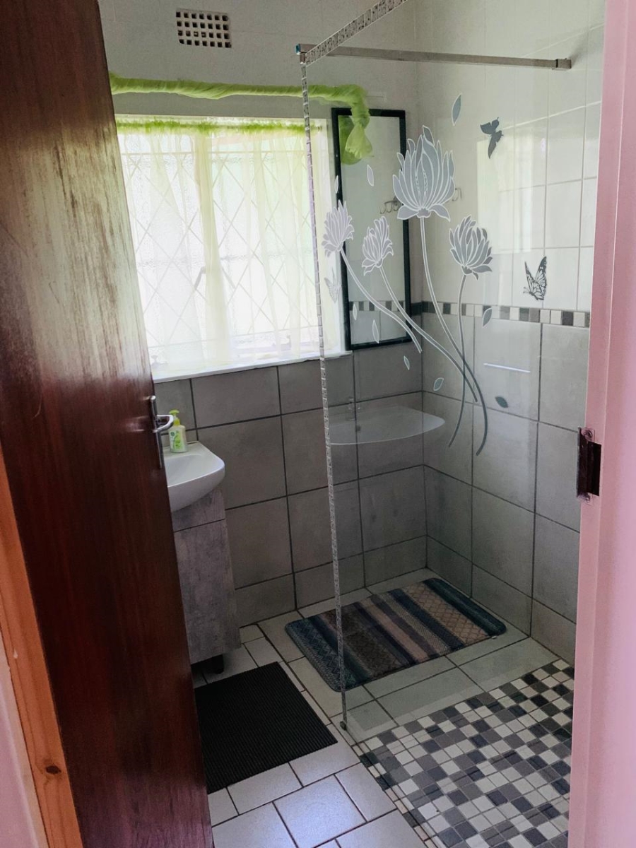 3 Bedroom Property for Sale in Numbipark Mpumalanga