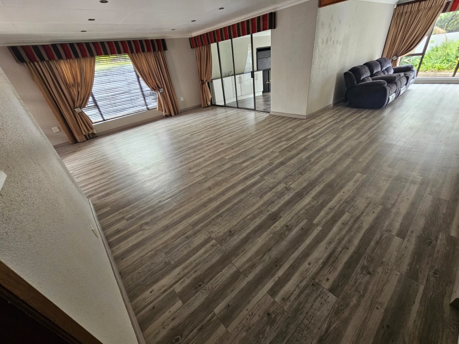 4 Bedroom Property for Sale in Suidheuwel Mpumalanga