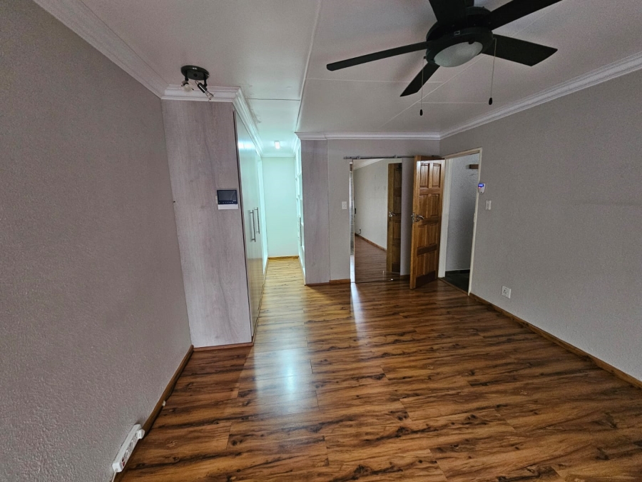 4 Bedroom Property for Sale in Suidheuwel Mpumalanga