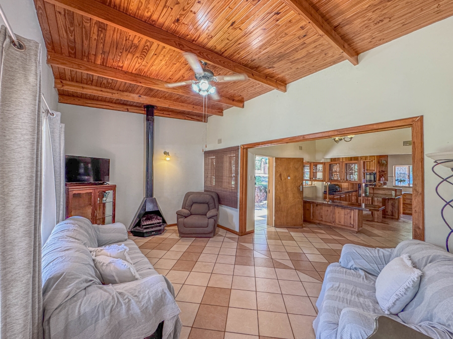 4 Bedroom Property for Sale in Nelspruit Ext 5 Mpumalanga