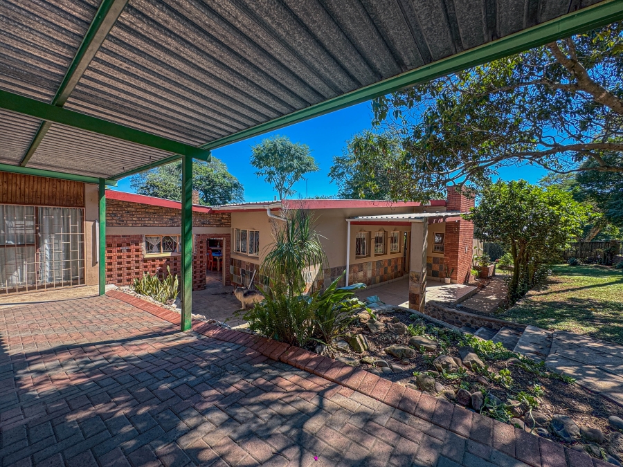 4 Bedroom Property for Sale in Nelspruit Ext 5 Mpumalanga