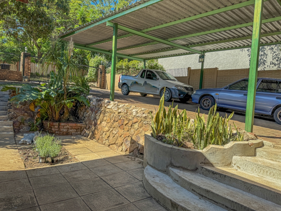 4 Bedroom Property for Sale in Nelspruit Ext 5 Mpumalanga
