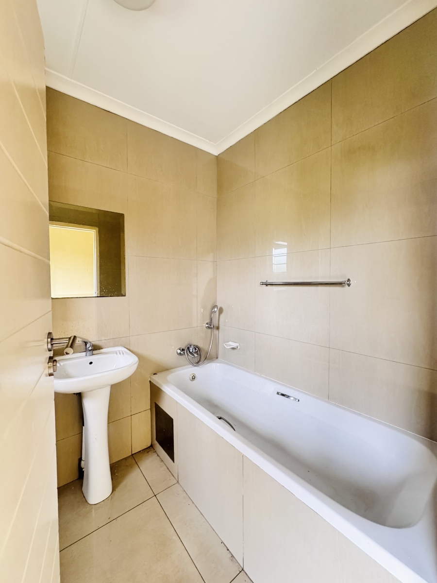 3 Bedroom Property for Sale in Die Heuwel Mpumalanga
