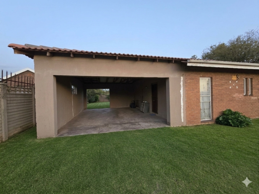 3 Bedroom Property for Sale in Reyno Ridge Mpumalanga