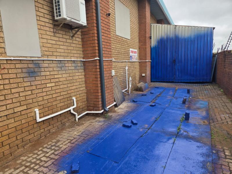 To Let Commercial Property for Rent in Marelden Mpumalanga