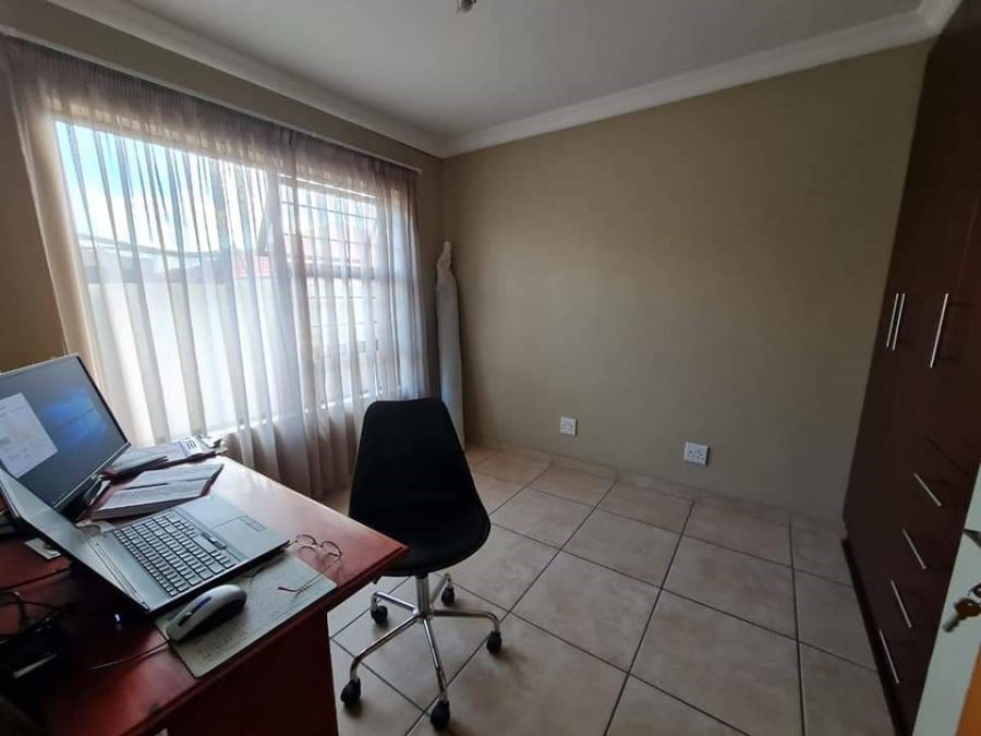 To Let 3 Bedroom Property for Rent in Secunda Mpumalanga
