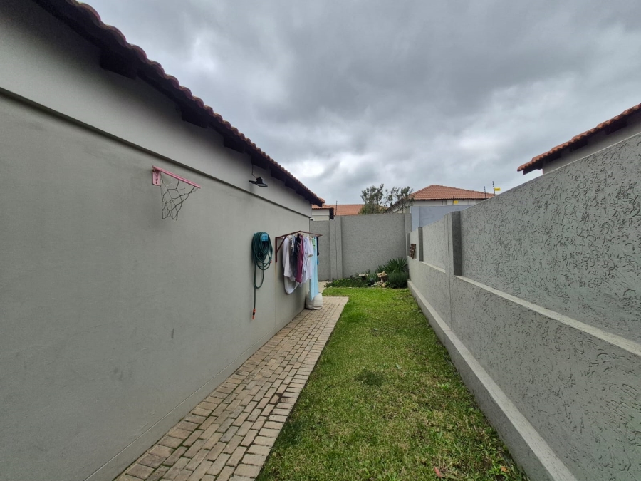 3 Bedroom Property for Sale in Terra Nova Mpumalanga