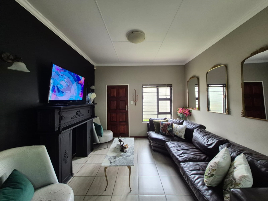 3 Bedroom Property for Sale in Terra Nova Mpumalanga