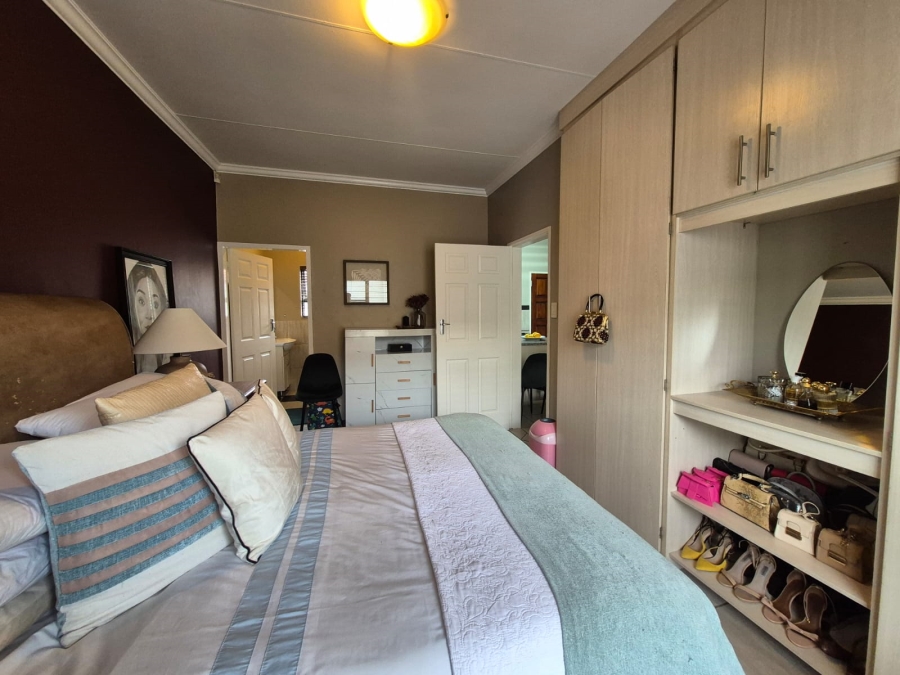 3 Bedroom Property for Sale in Terra Nova Mpumalanga