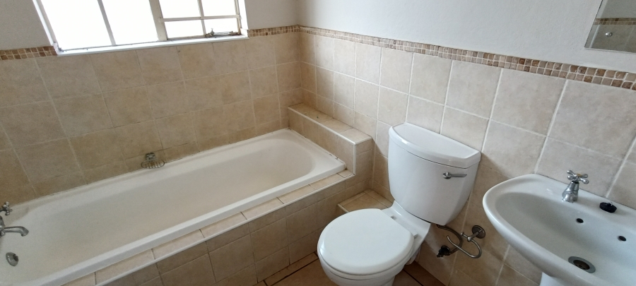 To Let 2 Bedroom Property for Rent in Reyno Ridge Mpumalanga